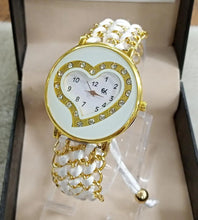 Stylish heart watch in ladies fashion modern design