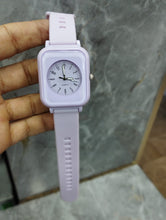 2025 Curren Rubbar Belt Ladies Watch elegent desing